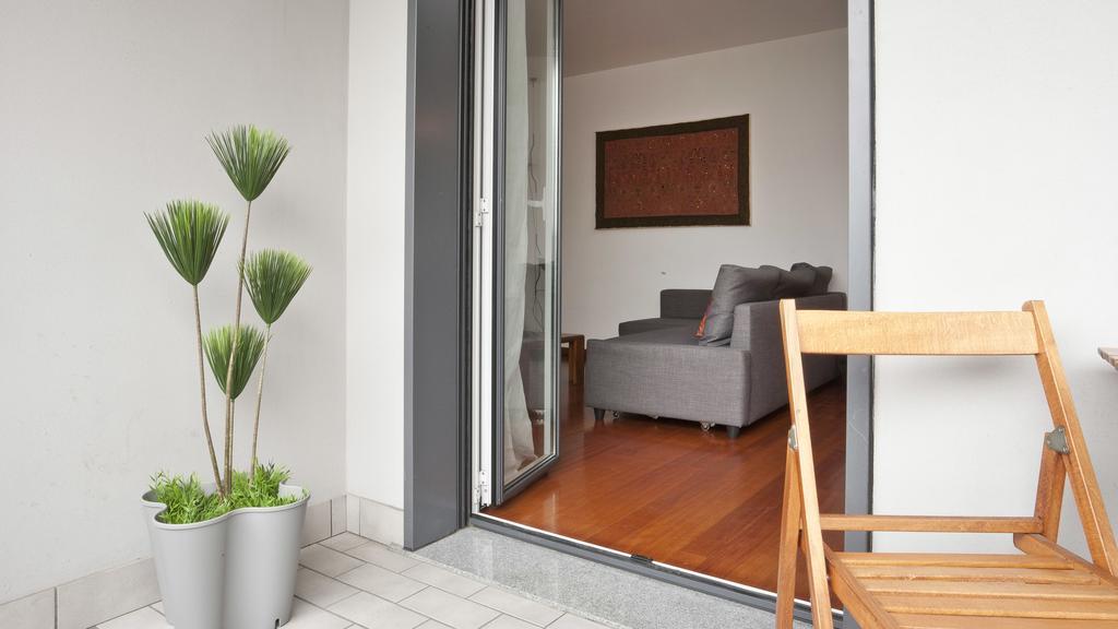 Italianway-Zanella Apartment Milan Bagian luar foto